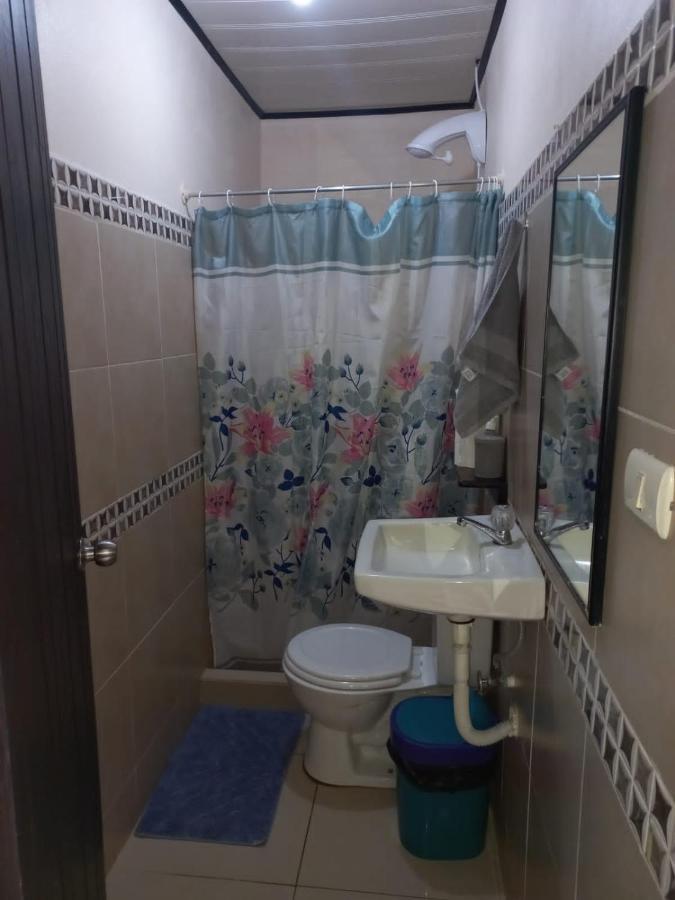 Apartamentos Caiman Tortuguero Extérieur photo